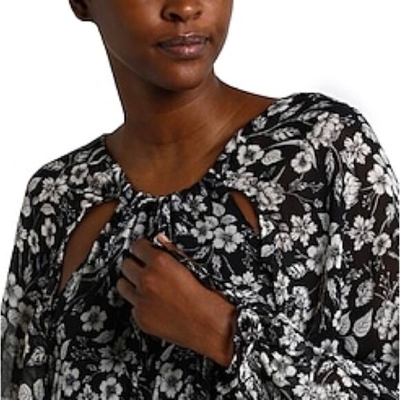 TOPSHOP Floral Cutouts Balloon Sleeve Dress - Picture 16 of 16